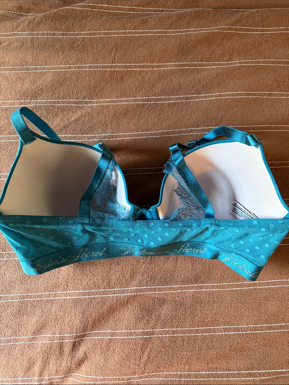 Victoria's Secret Teal Molded Underwire Bra - Picture 2 of 3